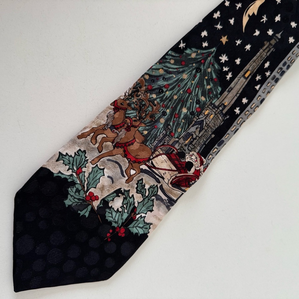 Woodward Black and White Silk Holiday Reindeer and Sleigh Chicago Christmas Tie